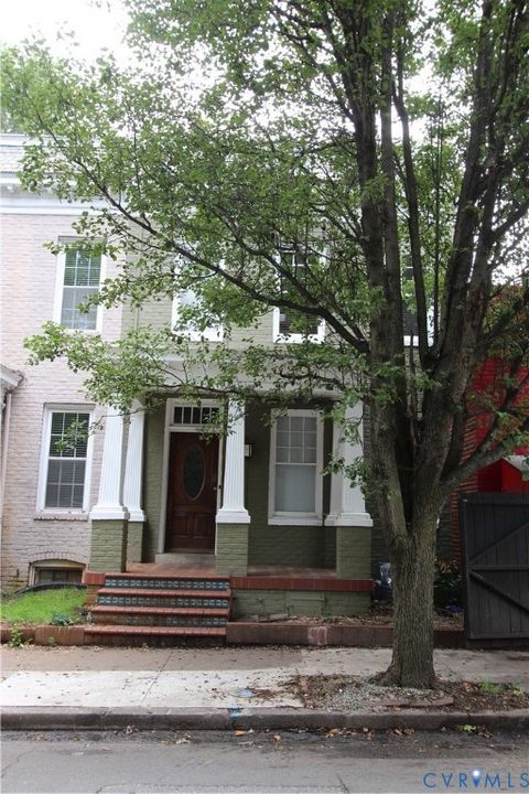 Photo of 3 Strawberry Street, Richmond, VA 23220 (MLS # 2612290)