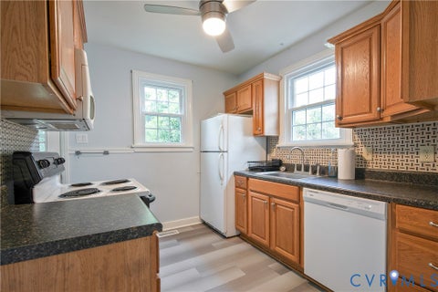 Tiny photo for 3006 Porter Street, Richmond, VA 23225 (MLS # 2627856)