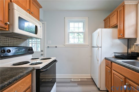 Tiny photo for 3006 Porter Street, Richmond, VA 23225 (MLS # 2627856)