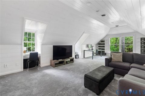 Tiny photo for 2125 Strawberry Run, Crozier, VA 23039 (MLS # 2528626)