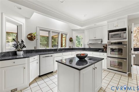 Tiny photo for 2125 Strawberry Run, Crozier, VA 23039 (MLS # 2528626)