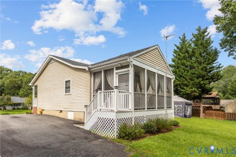 Tiny photo for 304 Bowen Drive, Fredericksburg, VA 22407 (MLS # 2623165)