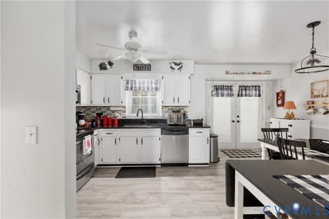 Tiny photo for 304 Bowen Drive, Fredericksburg, VA 22407 (MLS # 2623165)
