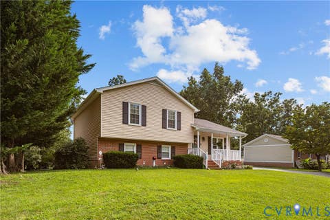 Tiny photo for 304 Bowen Drive, Fredericksburg, VA 22407 (MLS # 2623165)