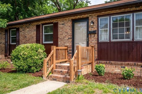 Tiny photo for 310 Orange Avenue, Colonial Heights, VA 23834 (MLS # 2616098)
