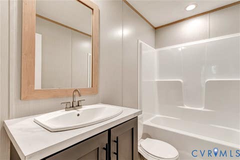 Tiny photo for 15263 Cross County Road, Mineral, VA 23117 (MLS # 2622370)