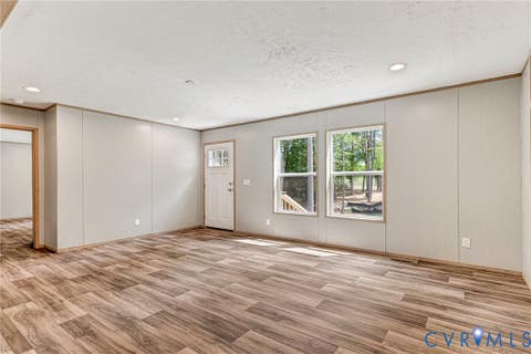 Tiny photo for 15263 Cross County Road, Mineral, VA 23117 (MLS # 2622370)