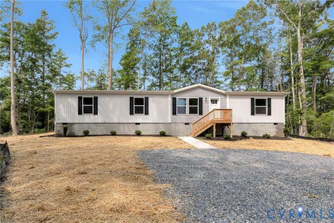 Photo of 15263 Cross County Road, Mineral, VA 23117 (MLS # 2622370)