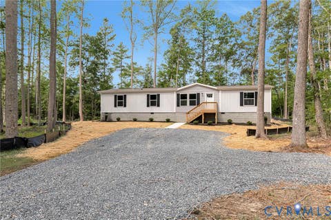 Tiny photo for 15263 Cross County Road, Mineral, VA 23117 (MLS # 2622370)