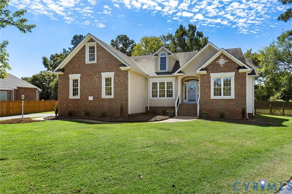 8132 PERRINCREST PL, MECHANICSVILLE, VA 23116 - Image 72962fd7e26801181dd7bd0fa4f3e128/3377019007