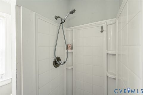 Tiny photo for 1512 Perry Street, Richmond, VA 23224 (MLS # 2533070)