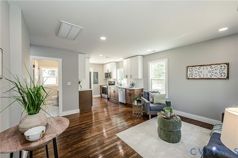 Tiny photo for 2915 Creighton Road, Richmond, VA 23223 (MLS # 2613632)