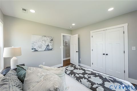 Tiny photo for 2915 Creighton Road, Richmond, VA 23223 (MLS # 2613632)