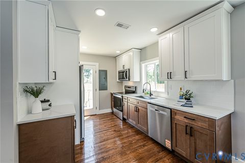 Tiny photo for 2915 Creighton Road, Richmond, VA 23223 (MLS # 2613632)