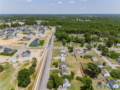 Tiny photo for 2915 Creighton Road, Richmond, VA 23223 (MLS # 2613632)