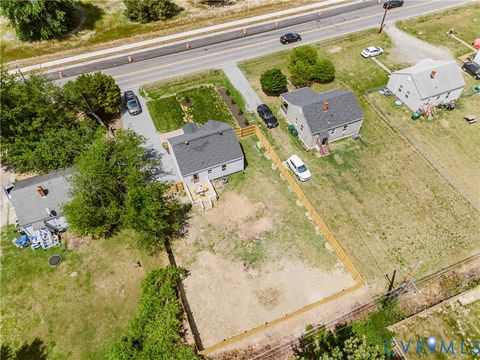 Tiny photo for 2915 Creighton Road, Richmond, VA 23223 (MLS # 2613632)