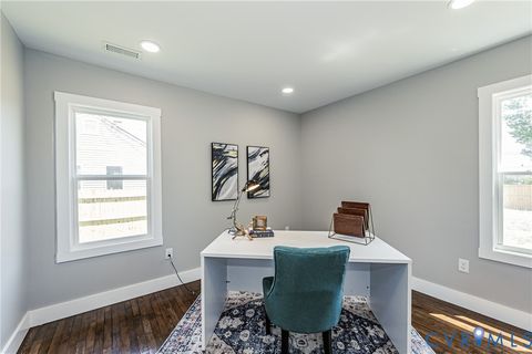 Tiny photo for 2915 Creighton Road, Richmond, VA 23223 (MLS # 2613632)