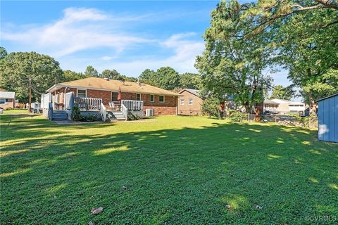 A home in Colonial Heights