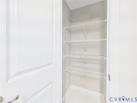 Tiny photo for 5125 Kenmare Loop, Richmond, VA 23234 (MLS # 2611565)