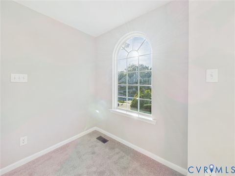Tiny photo for 5125 Kenmare Loop, Richmond, VA 23234 (MLS # 2611565)
