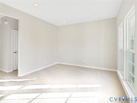 Tiny photo for 5125 Kenmare Loop, Richmond, VA 23234 (MLS # 2611565)