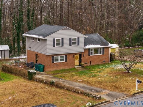Photo of 9610 Torno Drive, Glen Allen, VA 23060 (MLS # 2532833)