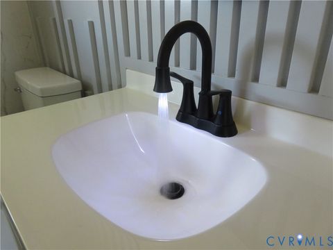 Tiny photo for 3122 Maplewood Avenue, Richmond, VA 23221 (MLS # 2608627)