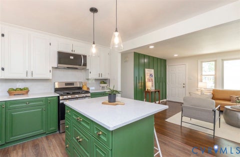 Tiny photo for 2211 Apollo Road, Fairfield, VA 23223 (MLS # 2627652)