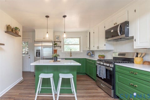 Tiny photo for 2211 Apollo Road, Fairfield, VA 23223 (MLS # 2627652)