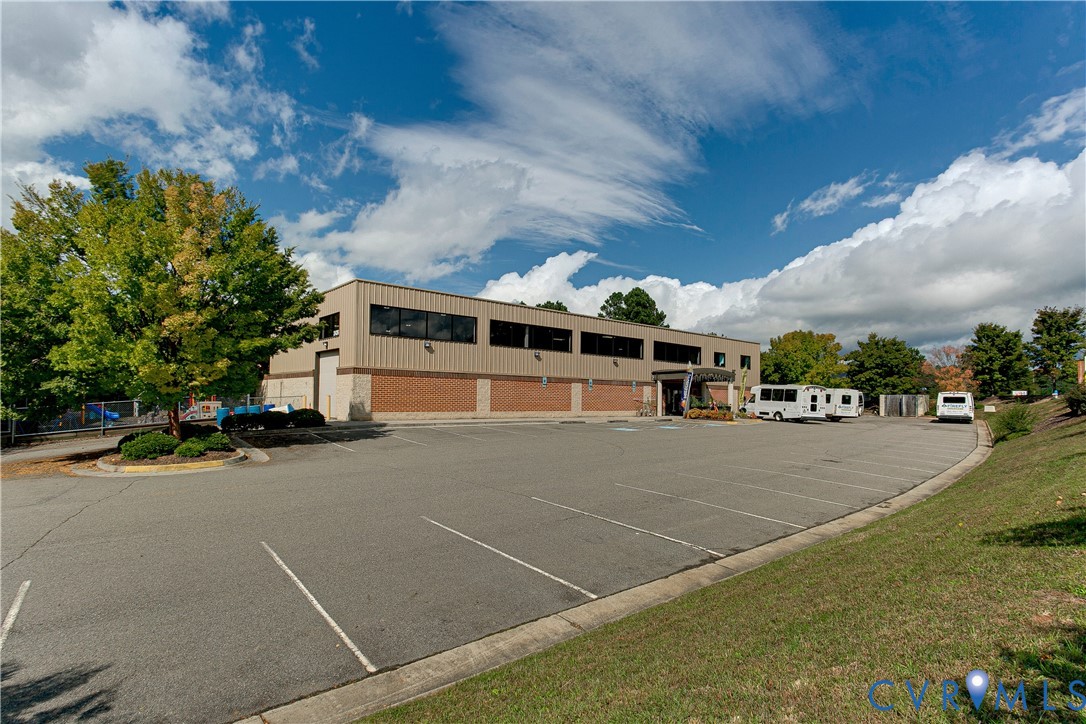 2426 New Dorset Circle