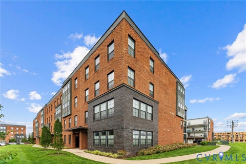 Tiny photo for 2445 Ownby Lane #B15, Richmond, VA 23220 (MLS # 2621430)