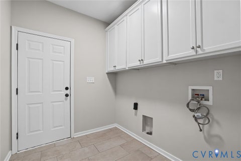 Tiny photo for 14641 Sailboat Circle, Midlothian, VA 23112 (MLS # 2628444)