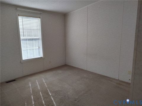 Tiny photo for 14684 McKenney Highway, Mc Kenney, VA 23872 (MLS # 2529320)