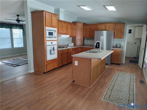Tiny photo for 14684 McKenney Highway, Mc Kenney, VA 23872 (MLS # 2529320)