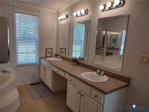 Tiny photo for 14684 McKenney Highway, Mc Kenney, VA 23872 (MLS # 2529320)