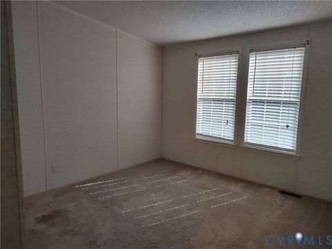 Tiny photo for 14684 McKenney Highway, Mc Kenney, VA 23872 (MLS # 2529320)
