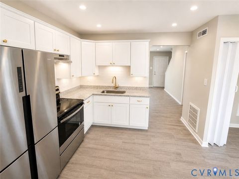 Tiny photo for 1319 Minefee Street, Richmond, VA 23224 (MLS # 2611837)