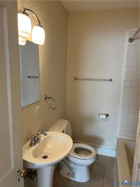 Tiny photo for 400 5th Street St, Blackstone, VA 23824 (MLS # 2610010)