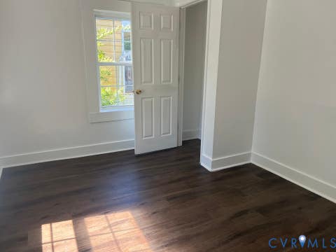 Tiny photo for 102 Culpepper Avenue, Petersburg, VA 23803 (MLS # 2621288)