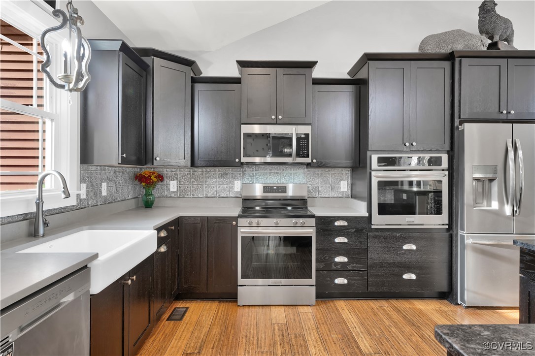 Amelia Courthouse, Virginia 23002, United States, 5 Bedrooms Bedrooms, ,4 BathroomsBathrooms,Residential,Pending,108649