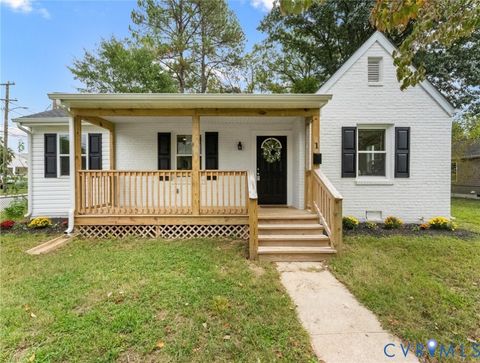 Photo of 1 E 35th Street, Richmond, VA 23224 (MLS # 2523997)