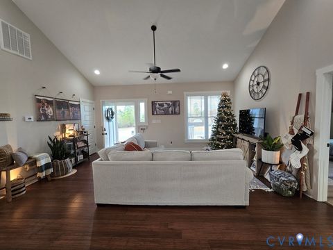 Tiny photo for 110 Jay's Road, Farmville, VA 23901 (MLS # 2533634)