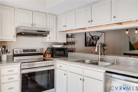 Tiny photo for 4904 Long Shadow Terrace, Chesterfield, VA 23112 (MLS # 2625894)