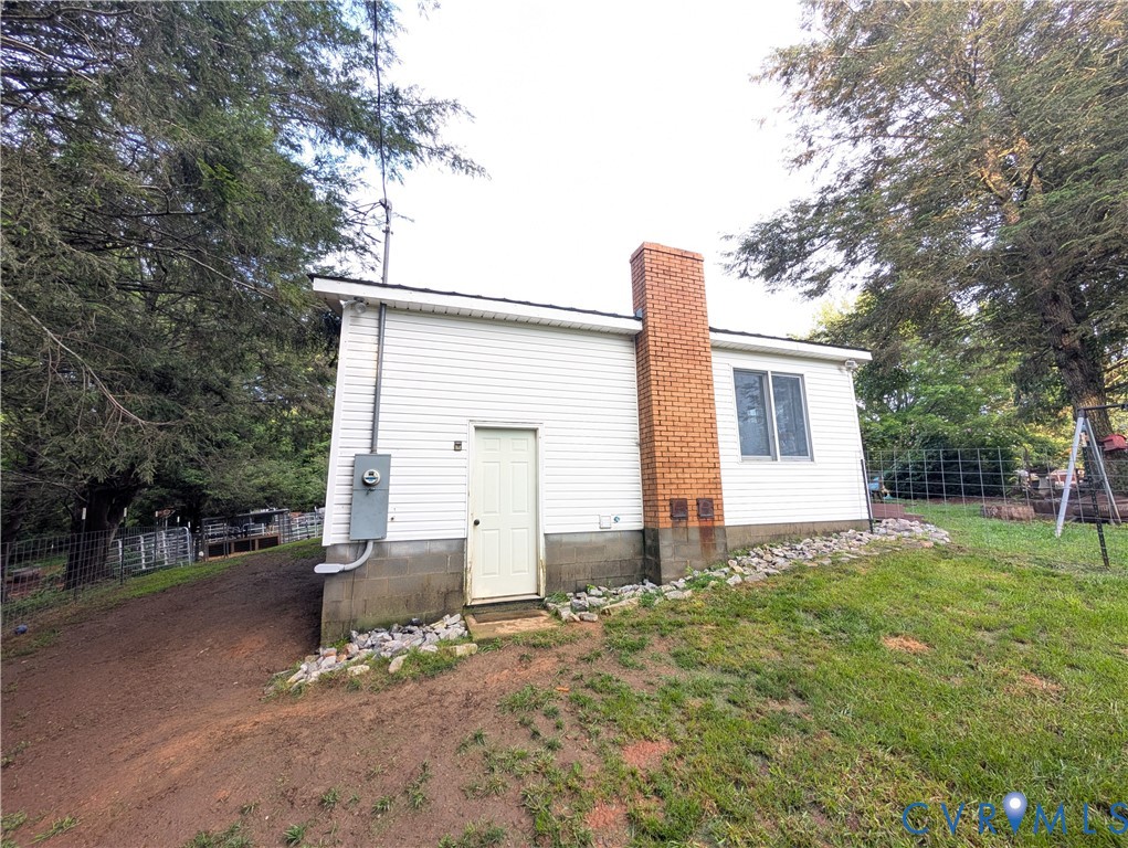 825 Macks Mountain Road