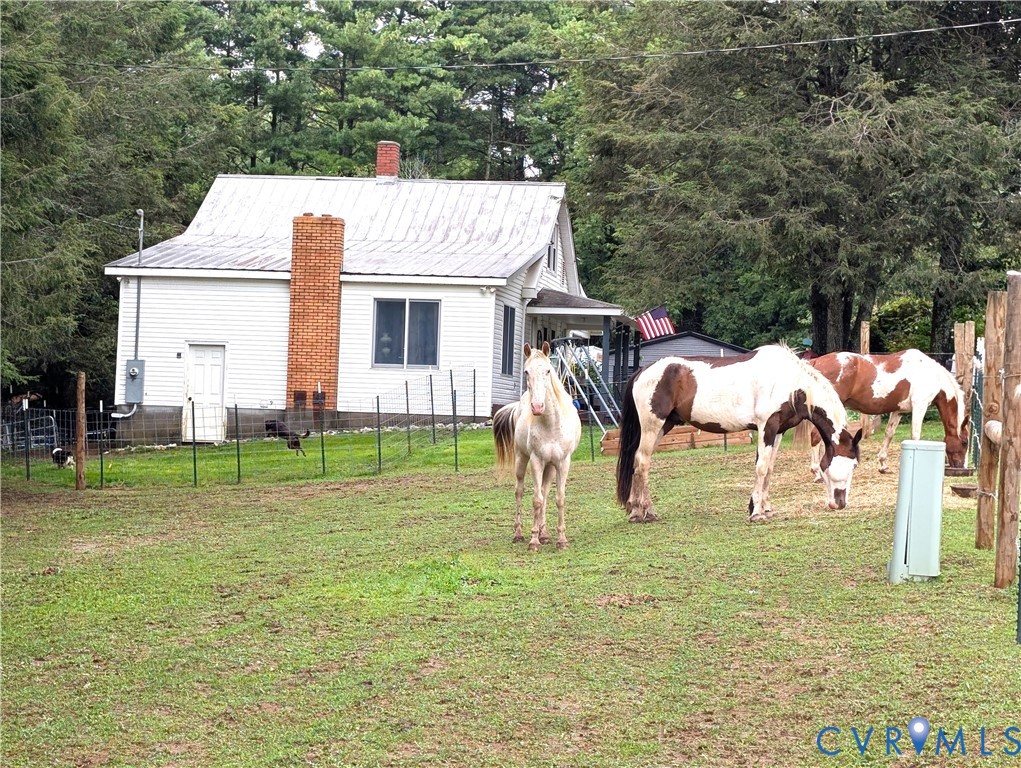 825 Macks Mountain Road
