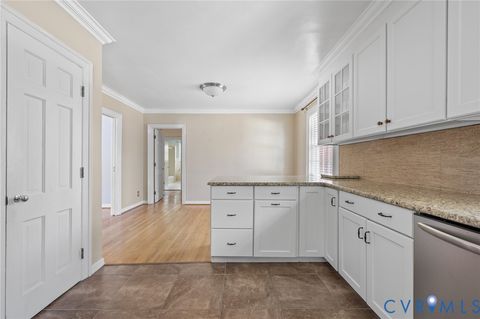 Tiny photo for 3735 Woodside Avenue, Lynchburg, VA 24503 (MLS # 2606002)