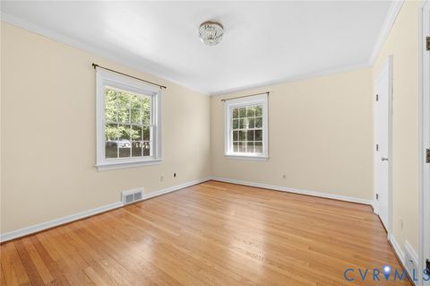 Tiny photo for 3735 Woodside Avenue, Lynchburg, VA 24503 (MLS # 2606002)