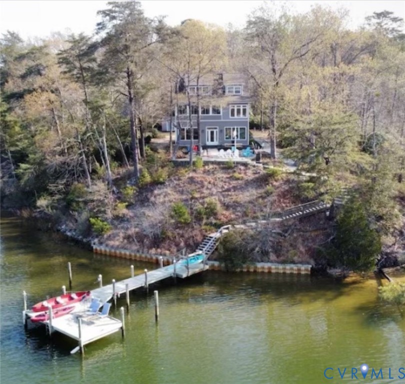 501 Doggett Lane