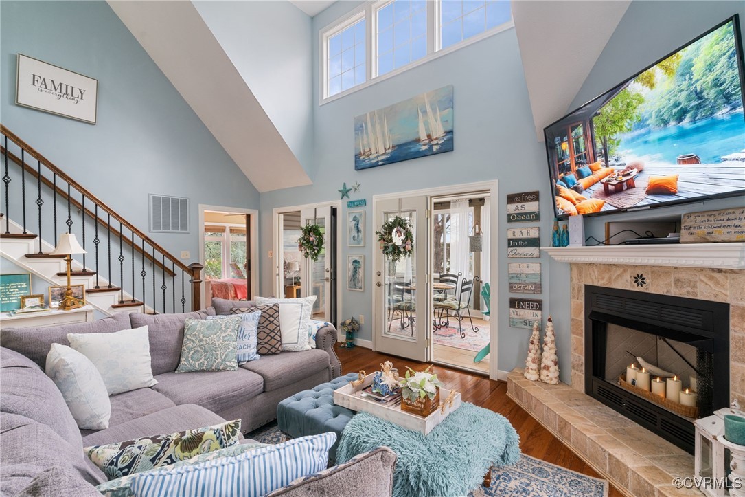 501 Doggett Lane