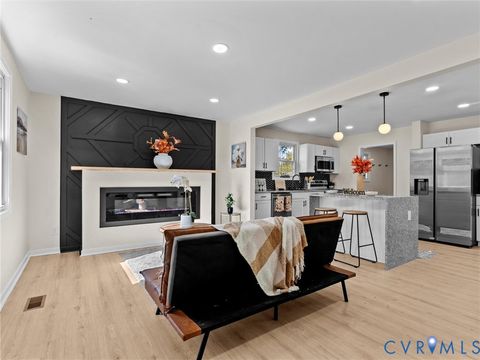 Tiny photo for 2303 Warwick Avenue, Richmond, VA 23224 (MLS # 2529711)